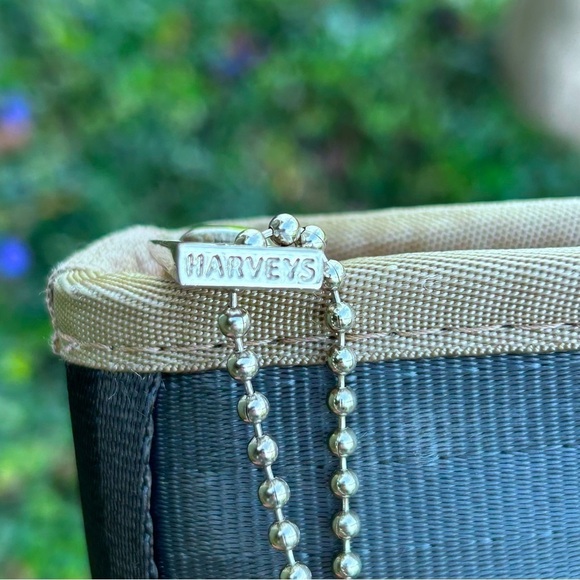 Harvey’s Original Seatbelt Wallet Clutch Bag - Picture 6 of 8
